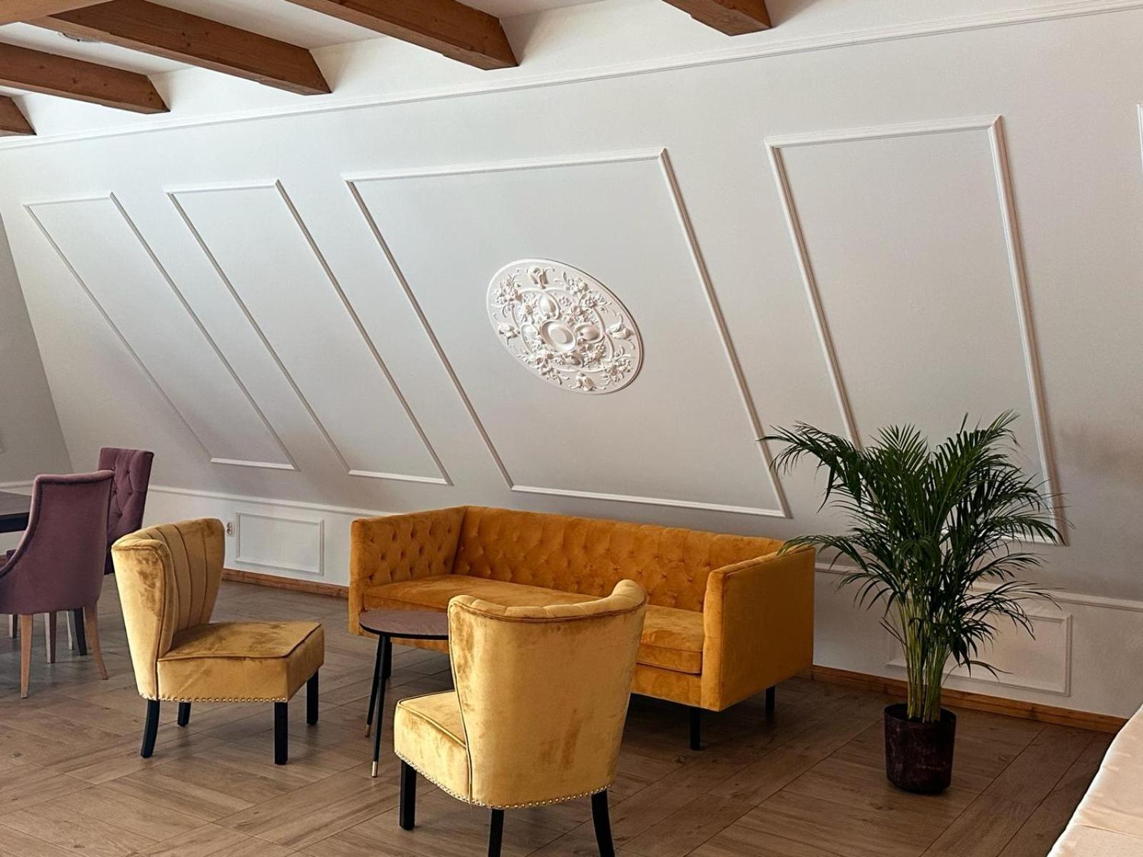 Hotel-Przystan Kikol Extérieur photo
